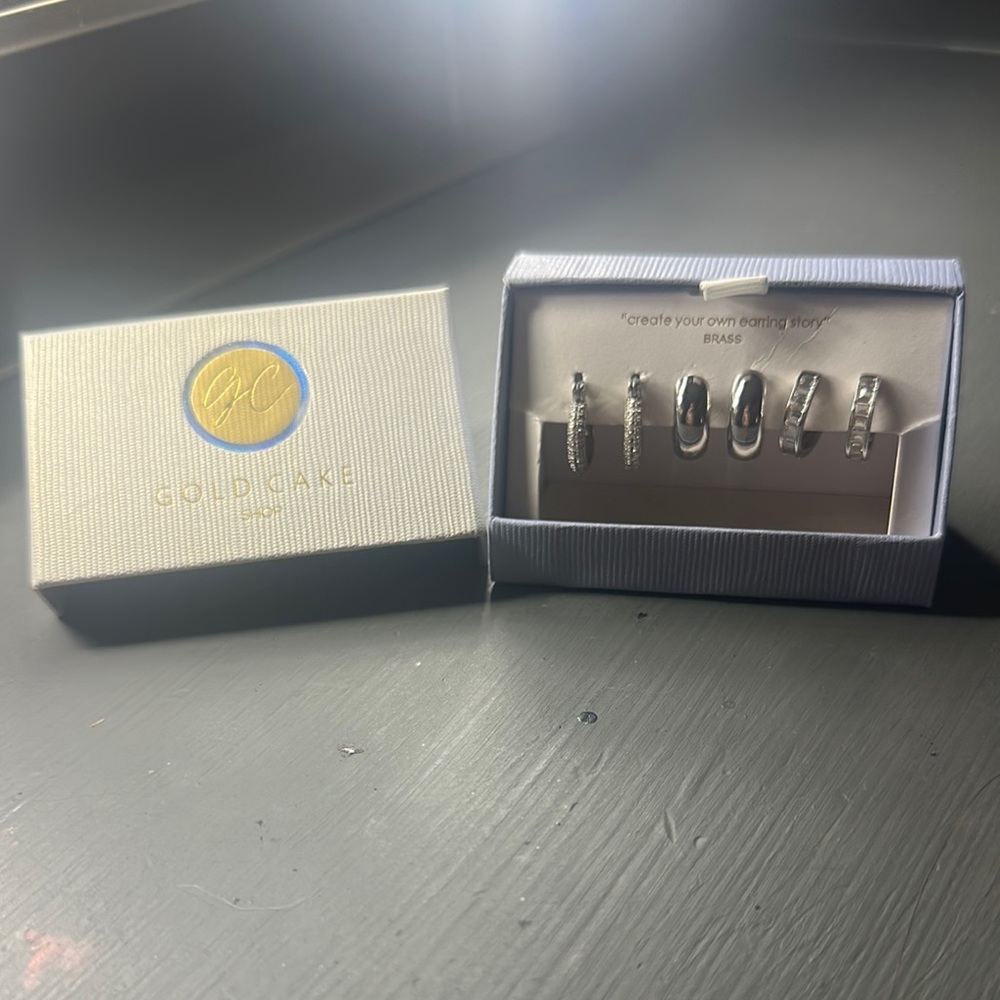 Silver Hoop Earrings Set